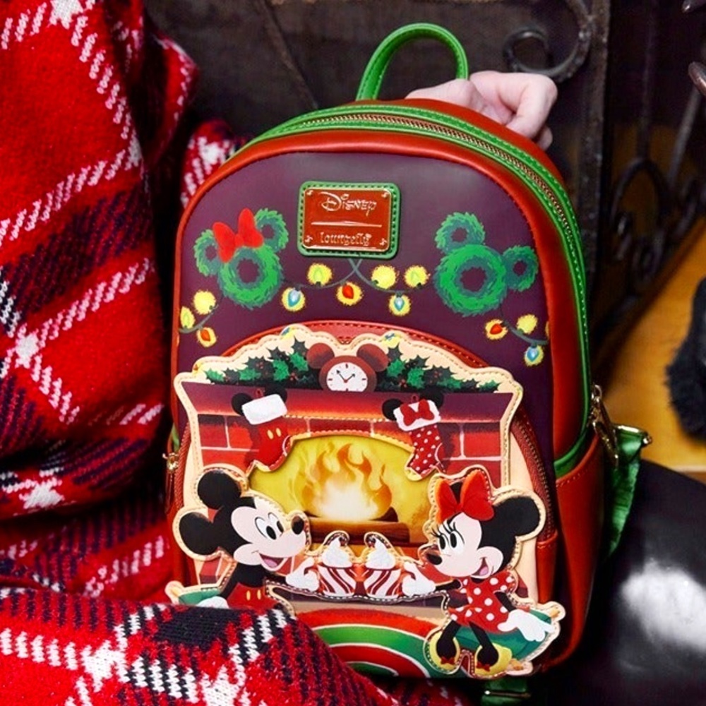 Loungefly X Disney Mickey & Minnie Hot Cocoa/Fireplace Mini Backpack